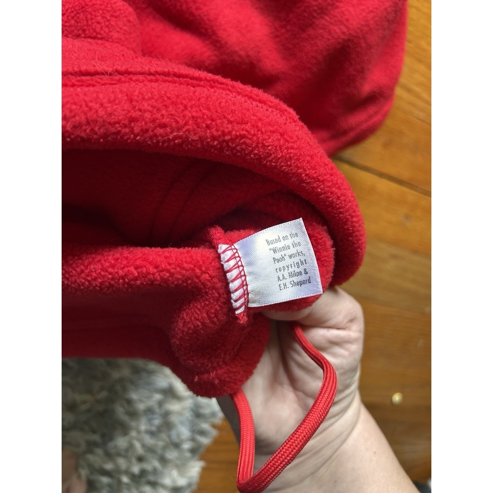 Vintage Disneyland Winnie the Pooh Fleece Hoodie Red Embroidered Size L Y2K - Picture 4 of 4